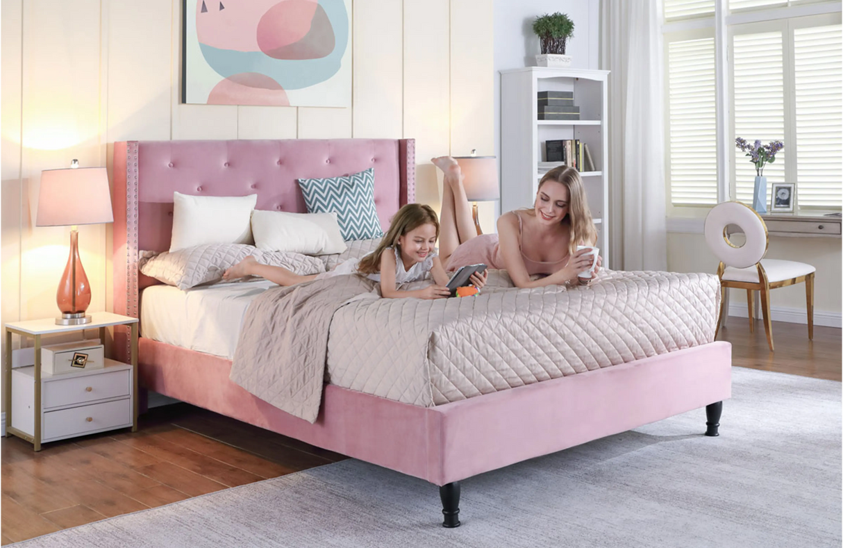 #Color_Pink